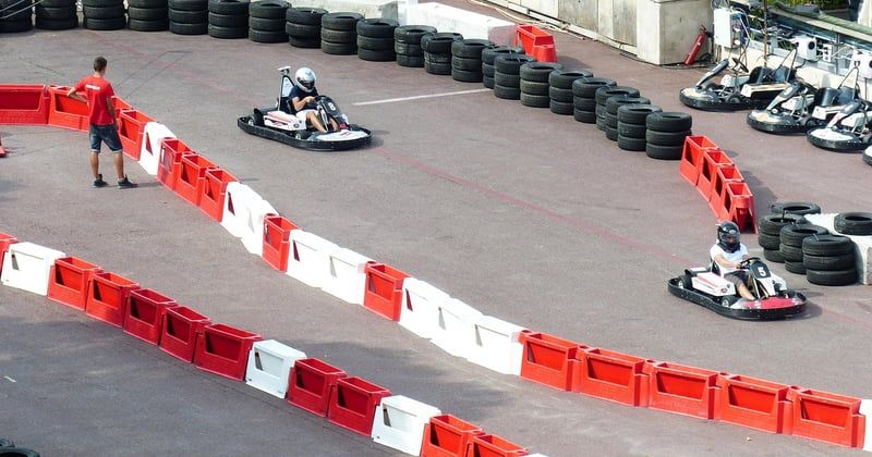 Les erreurs de trajectoire les plus fréquentes en karting loisir