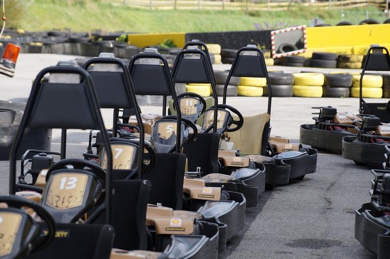 Progresser en karting en 2026 : découvrez les cours et stages spécialisés incontournables